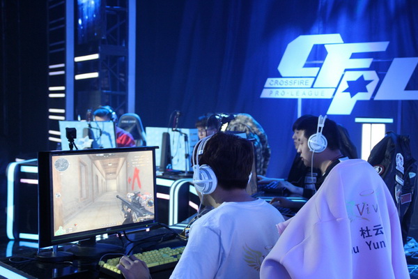 屈不挠的态 屈不挠的态